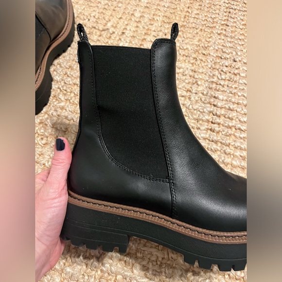 Sam Edelman Laguna Waterproof Chelsea Boot - Picture 6 of 14